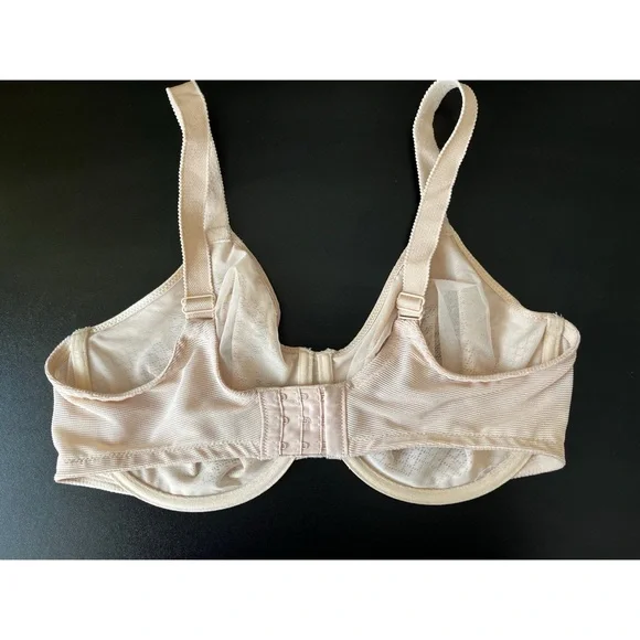EUC Wacoal 857210 Visual Effects Minimizer Bra, 36DDD - Picture 3 of 8